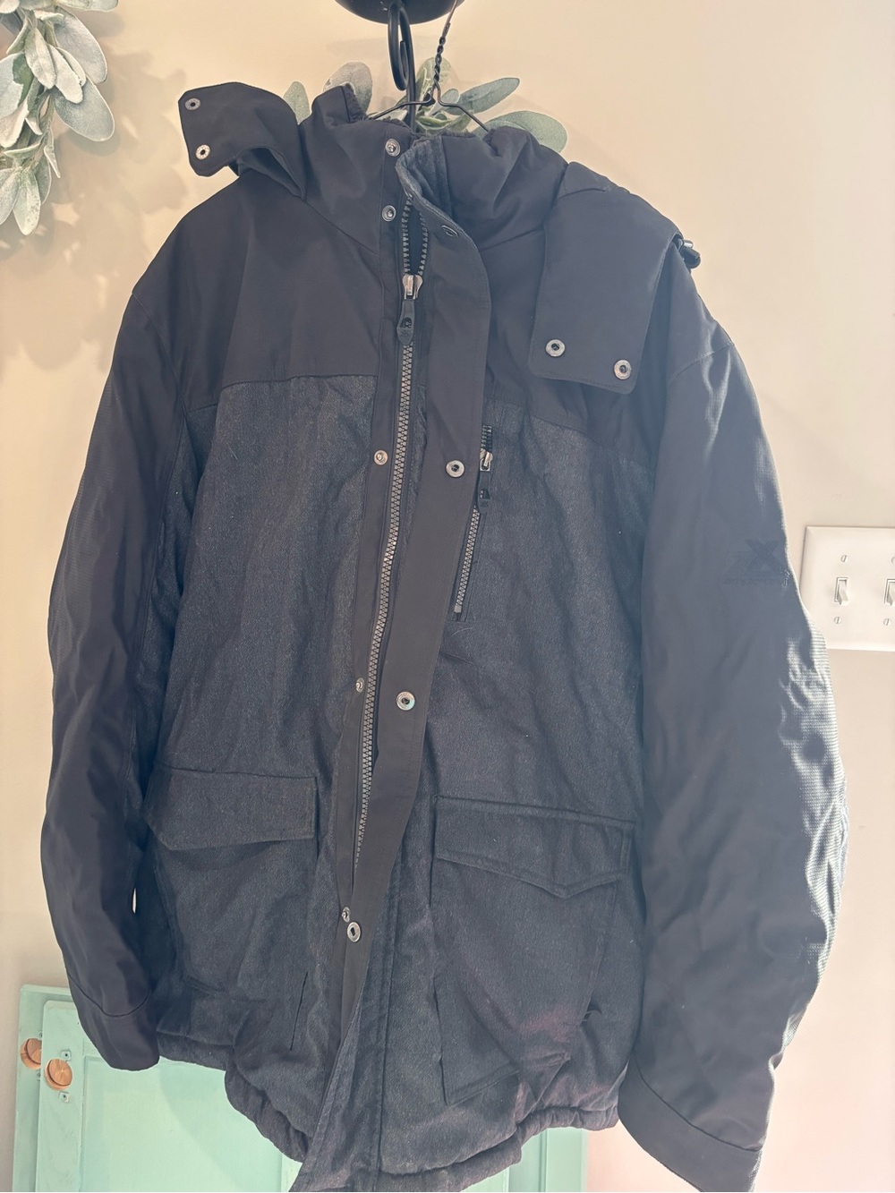 Men's Black Hooded zeroxposure black label XXL Winter Coat